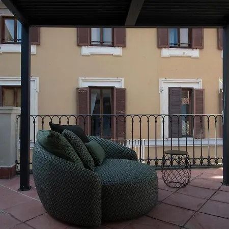 Colonna Collection